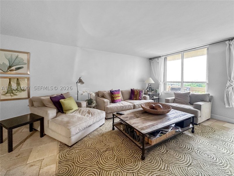 Comprar apartamento en The Plaza Bal Harbour 502