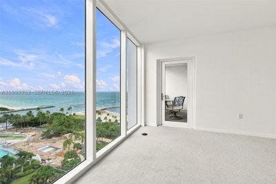 Aluguel de apartamento no Harbour House 1107
