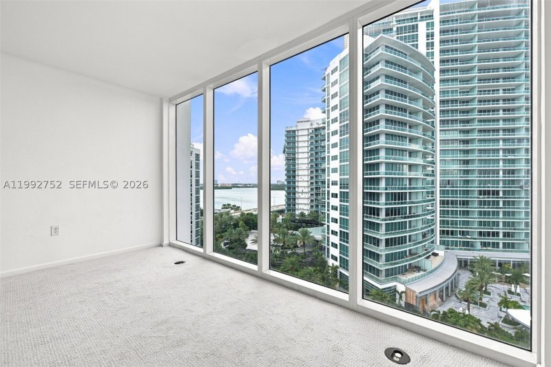 Apartment for rent at Harbour House 1107