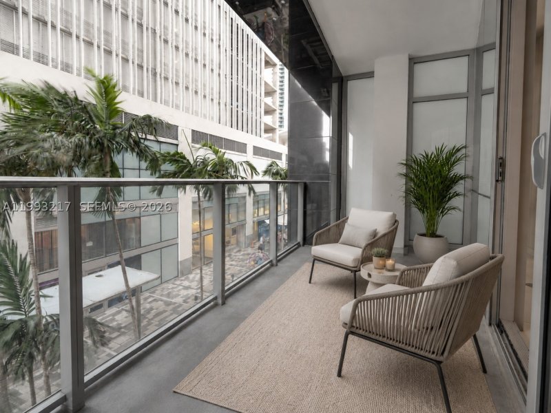 Condo for sale at Paramount Miami WorldCenter 205