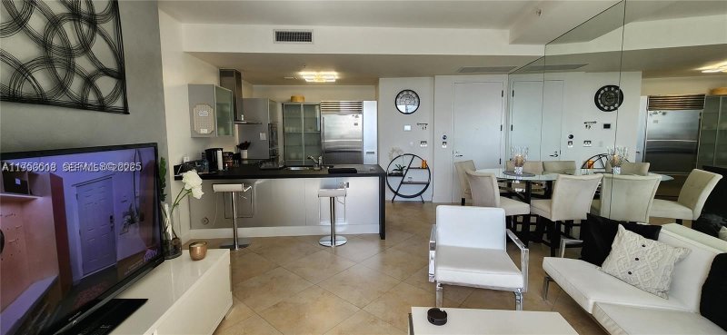 Alquiler de apartamento en Trump Royale 4305