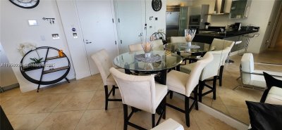 Alquiler de apartamento en Trump Royale 4305
