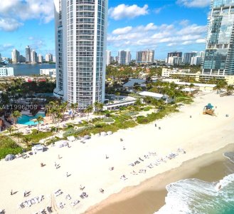 Alquiler de apartamento en Trump Royale 4305