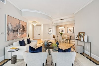Aluguel de apartamento no Gables On The Green 1501