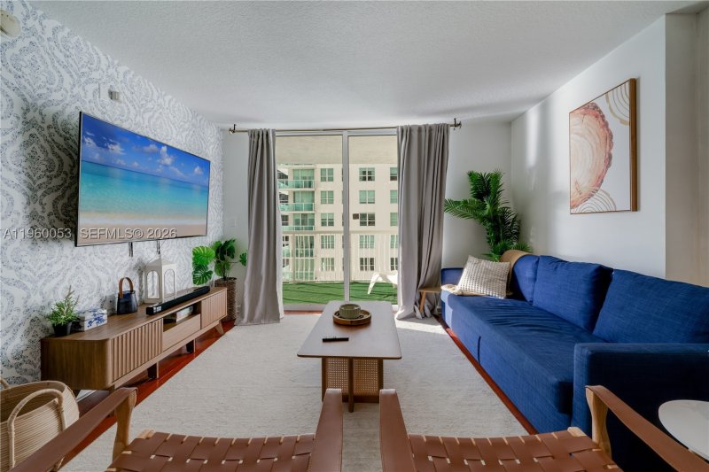 Property photo # 8