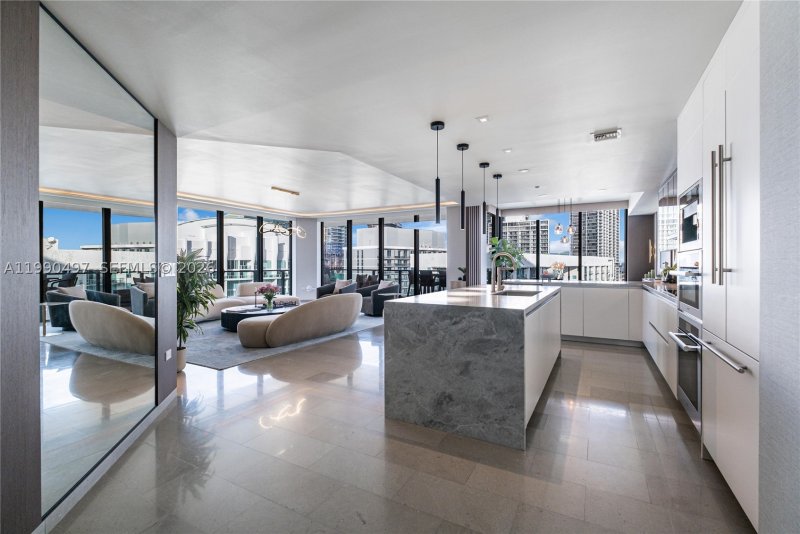 Comprar apartamento en Brickell City Centre Reach 3711