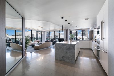 Comprar apartamento en Brickell City Centre Reach 3711