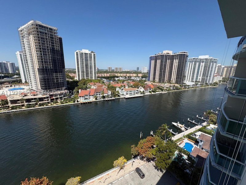 Comprar apartamento no Ocean View 1623