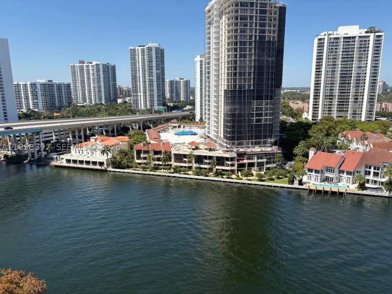 Comprar apartamento no Ocean View 1623