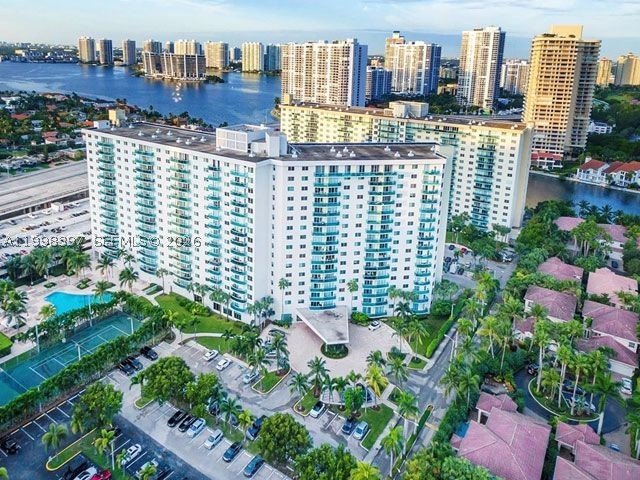 Comprar apartamento no Ocean View 1623
