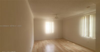 Aluguel de apartamento no Aventi at Aventura 1607