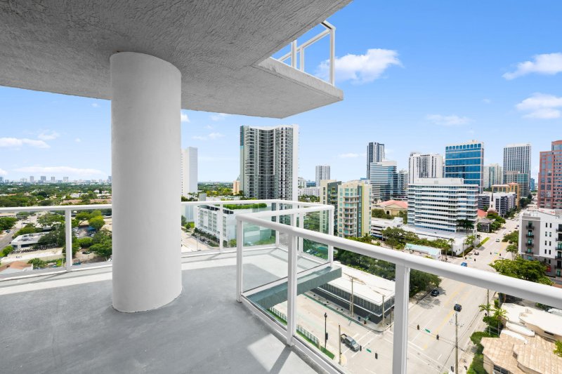 Condo for sale at Strada 315 1506