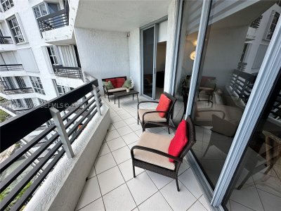 Alquiler de apartamento en Mystic Pointe 500 2607