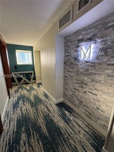 Comprar apartamento en M Resort Residences 2306