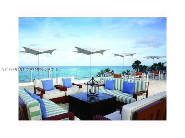 Comprar apartamento en M Resort Residences 2306