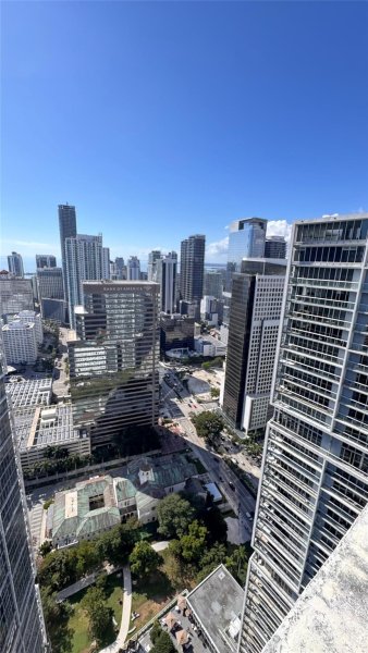 Apartment for rent at Icon Brickell Tower I 4913