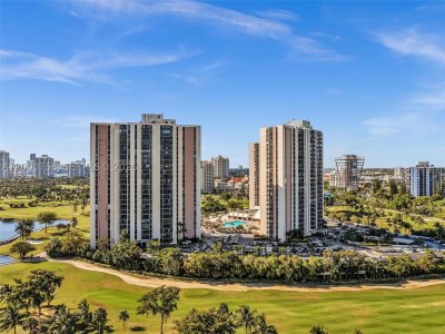 Comprar apartamento en Coronado I TH10
