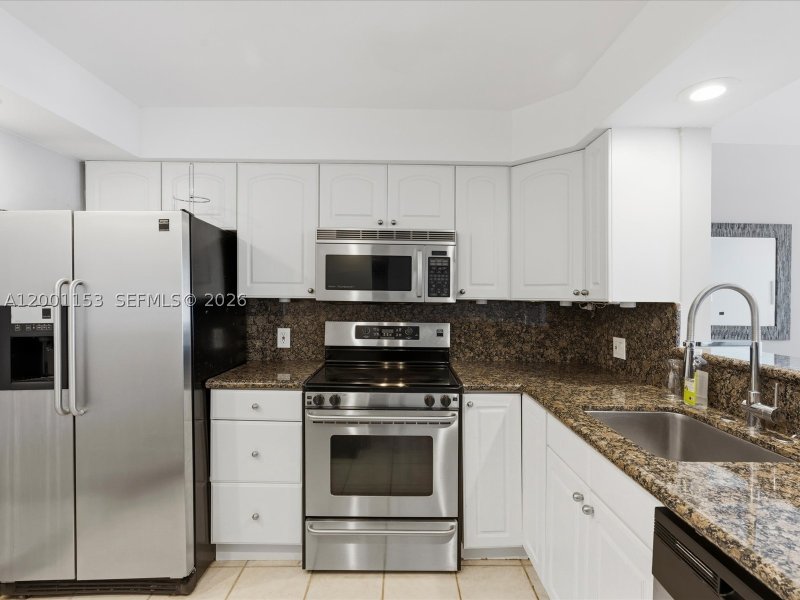 Apartment for rent at Bayview Terrace 1506