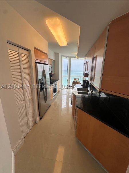 Apartment for rent at Akoya 1703