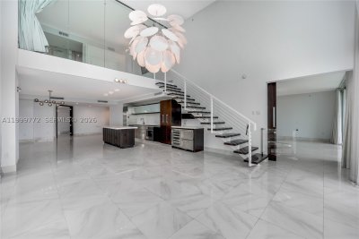 Comprar apartamento no Ten Museum Park 1001