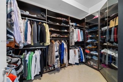 Aluguel de apartamento no Turnberry Ocean Colony 1202