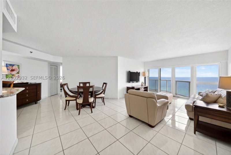 Apartment for rent at The Sterling 1609