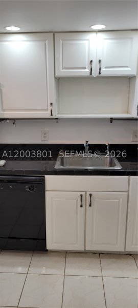 Condo for sale at Sailboat Cay 511