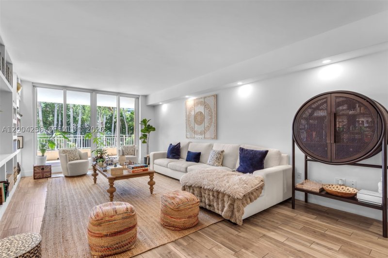 Comprar apartamento en Ocean Tower Two 302