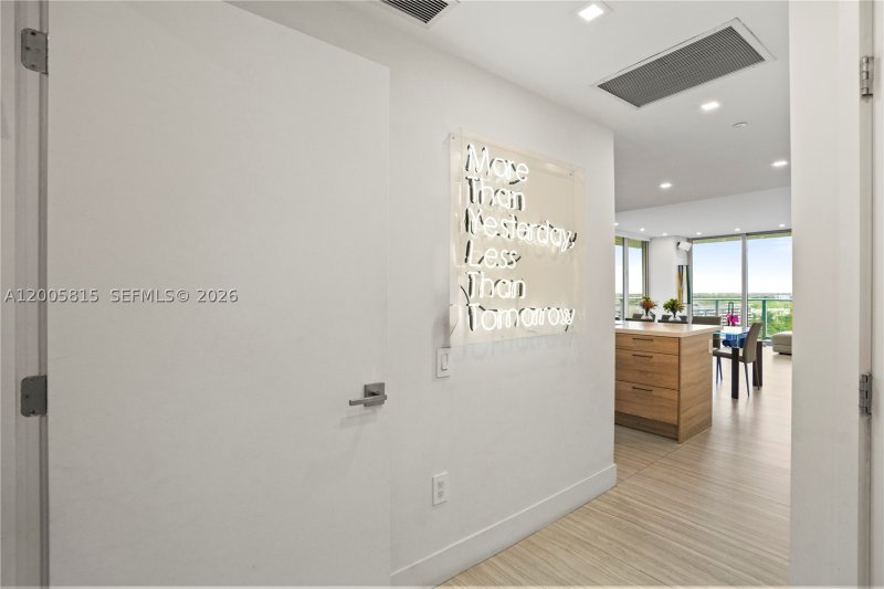 Comprar apartamento en The Harbour 1601+2 Parki