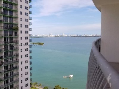 Comprar apartamento no Opera Tower 2909