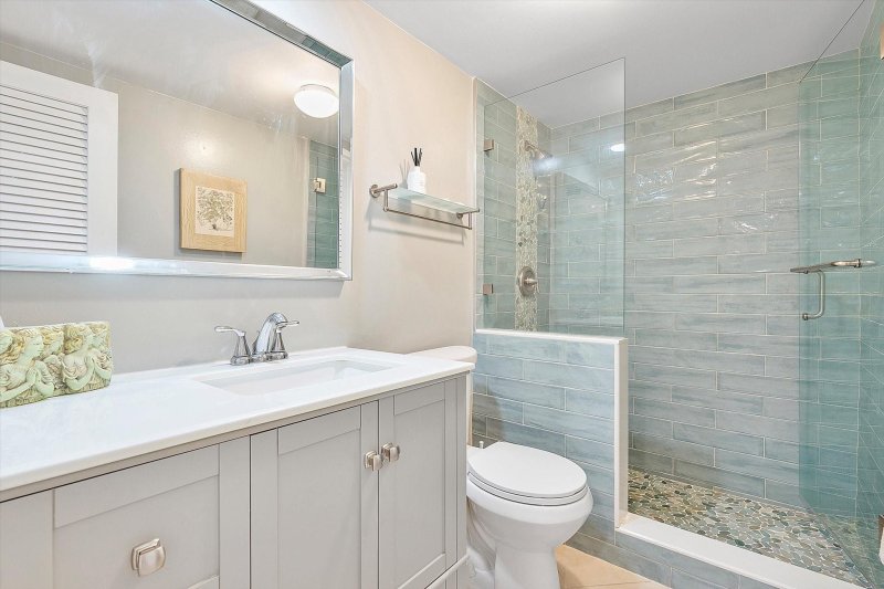 Condo for sale at Galt Towers 10j