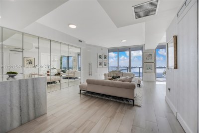 Comprar apartamento en Biscayne Beach 4003