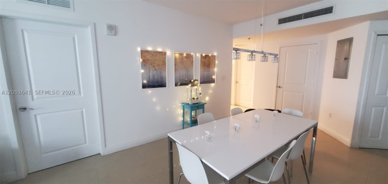 Comprar apartamento en Sail at Brickell 1504