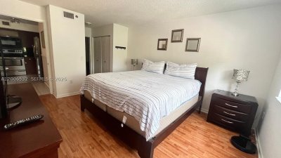 Property photo # 8