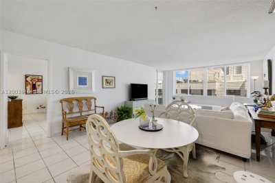Comprar apartamento no Carriage House Miami Beach 611