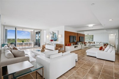 Ocean Club Lake Villa Three Apt #PH10