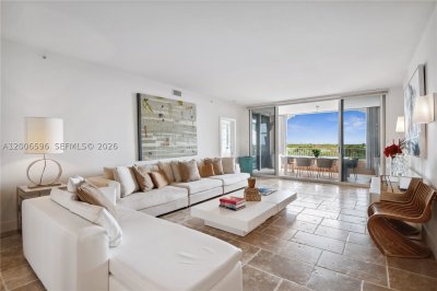Alquiler de apartamento en Ocean Club Lake Villa Three PH10