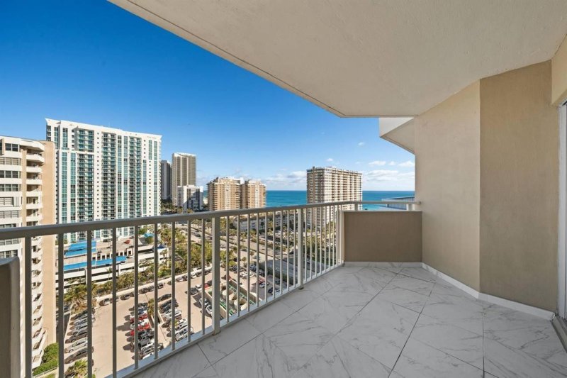Comprar apartamento en The Hemispheres 16b