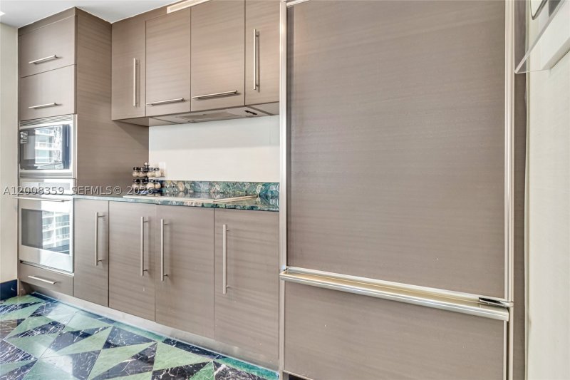 Comprar apartamento no Icon Brickell Viceroy 2508