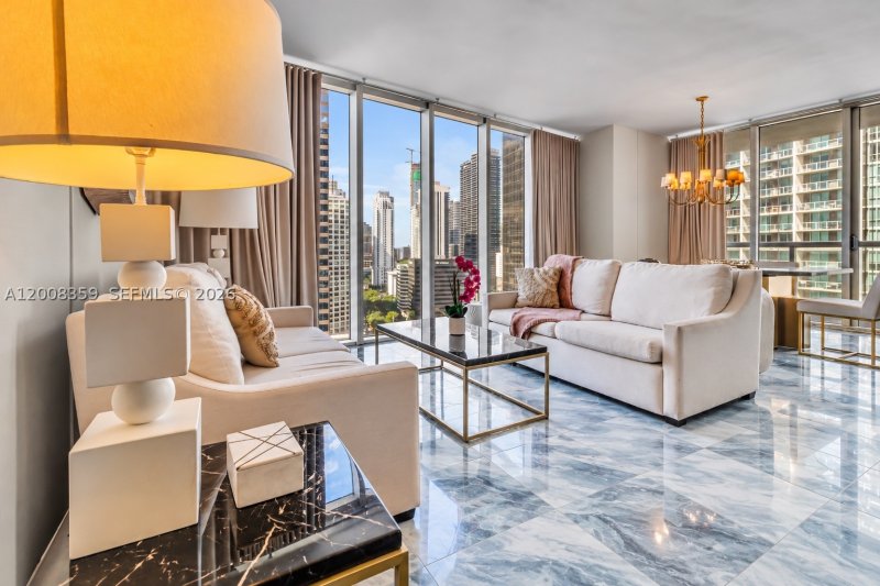 Comprar apartamento no Icon Brickell Viceroy 2508