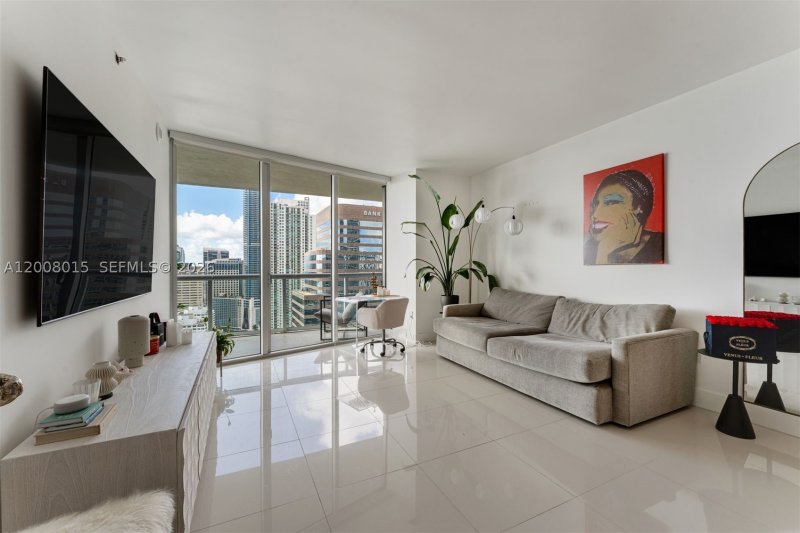 Condo for sale at Icon Brickell Tower II 3509