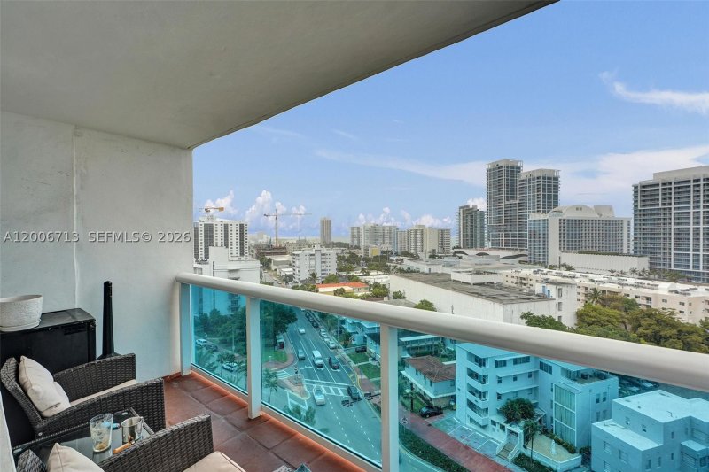 Condo for sale at Aquasol 14C