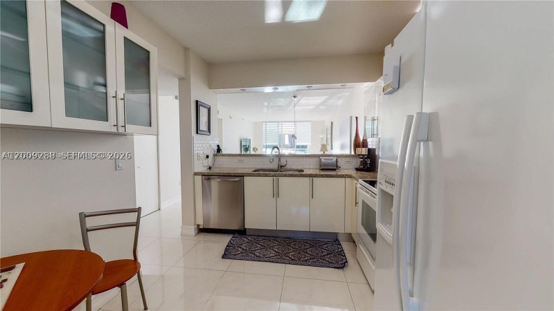 Alquiler de apartamento en Marina Bay Club 504
