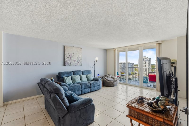 Condo for sale at Admirals Port Condos 2012E