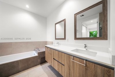 Comprar apartamento en Eleven in the Roads 208