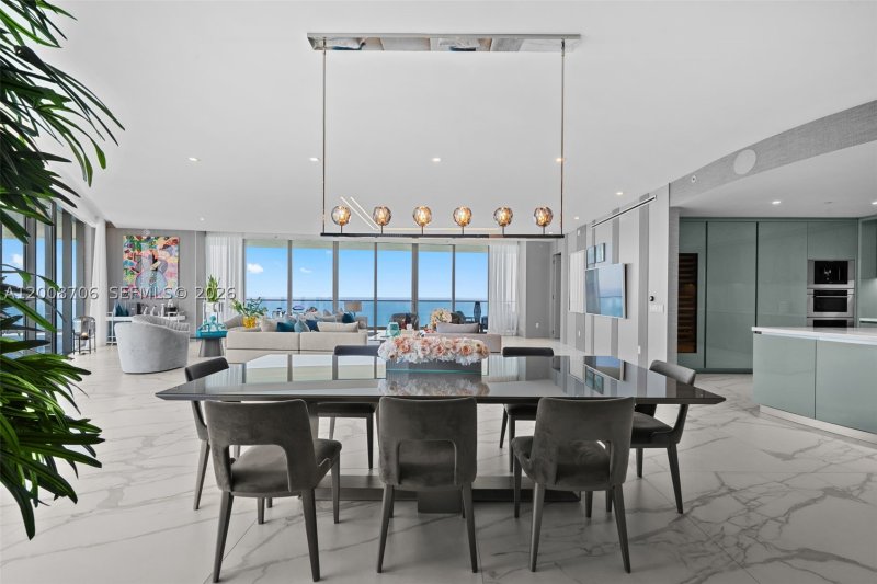 Condo for sale at Residences by Armani / Casa 5200