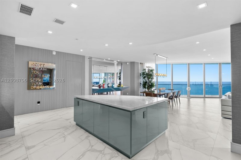 Condo for sale at Residences by Armani / Casa 5200