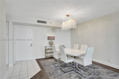 Aluguel de apartamento no Mystic Pointe 400 3302