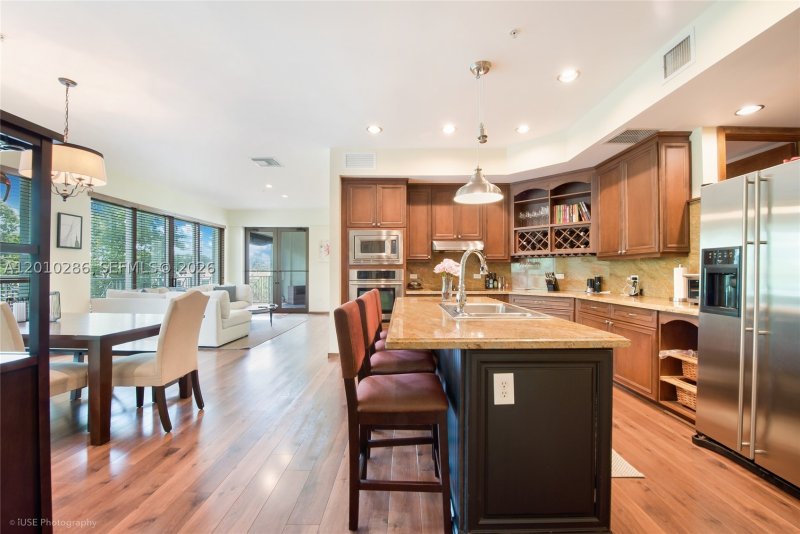 Apartment for rent at Rice 3333 301