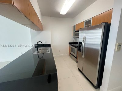 Comprar apartamento en Opera Tower 3403